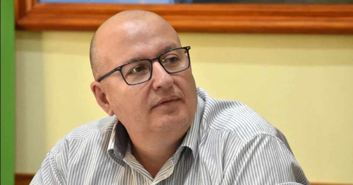 Crisis financiera y pedido de emergencia en la municipalidad de La Adela