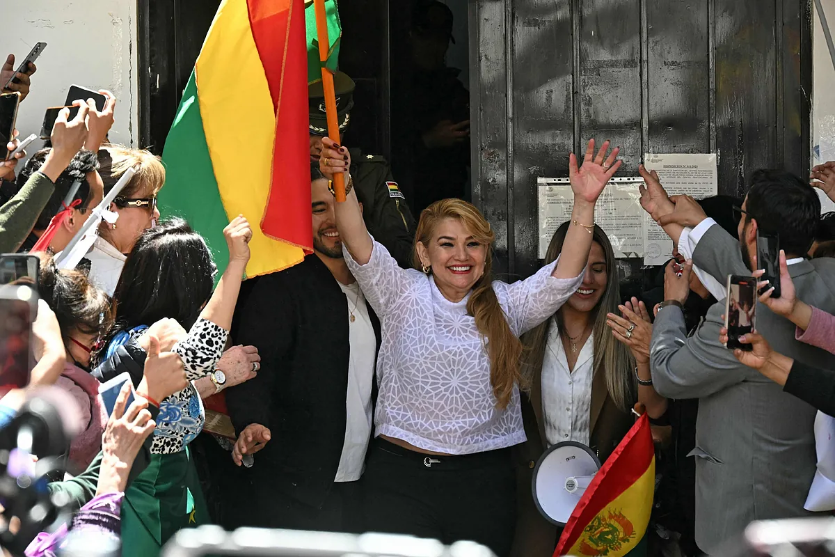liberación judicial de una expresidenta boliviana tras años de prisión